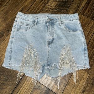 Jean shorts with rhinestone fringe